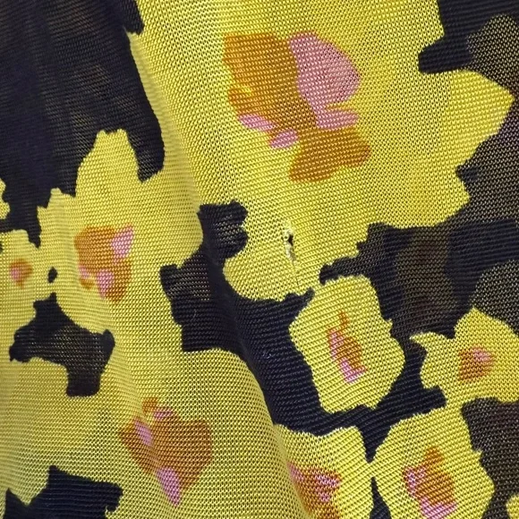 Free People Yellow Black Floral Love
Visitar >
Letter Swing Dress medium - Picture 11 of 11